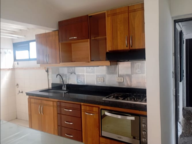 Apartamento de 3 alcobas en arriendo en La Independencia, Itagüí, 60 m² · foto 6 de 24