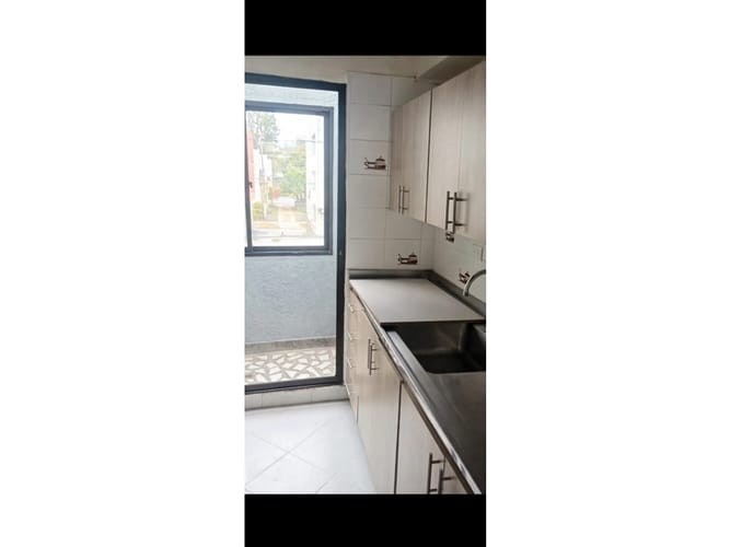 Apartamento de 3 alcobas en arriendo en Alcala, Envigado, 74 m² · foto 2 de 8