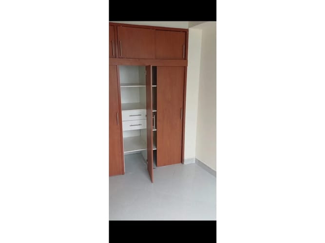 Apartamento de 3 alcobas en arriendo en Alcala, Envigado, 74 m² · foto 7 de 8