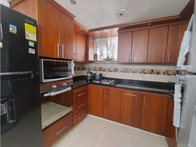 Casa de 3 alcobas en venta en Calasanz, Medellín, 88 m² · foto 4 de 23