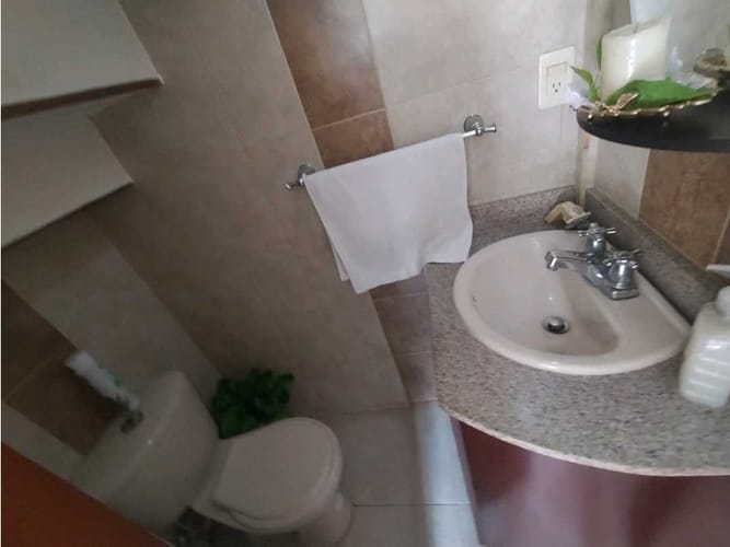 Casa de 3 alcobas en venta en Calasanz, Medellín, 88 m² · foto 10 de 23