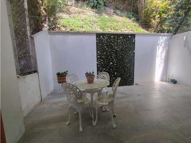 Casa de 3 alcobas en venta en Calasanz, Medellín, 88 m² · foto 11 de 23