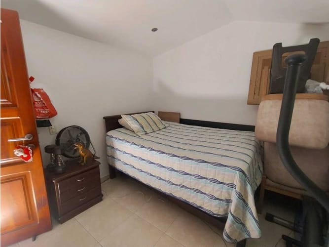 Casa de 3 alcobas en venta en Calasanz, Medellín, 88 m² · foto 17 de 23
