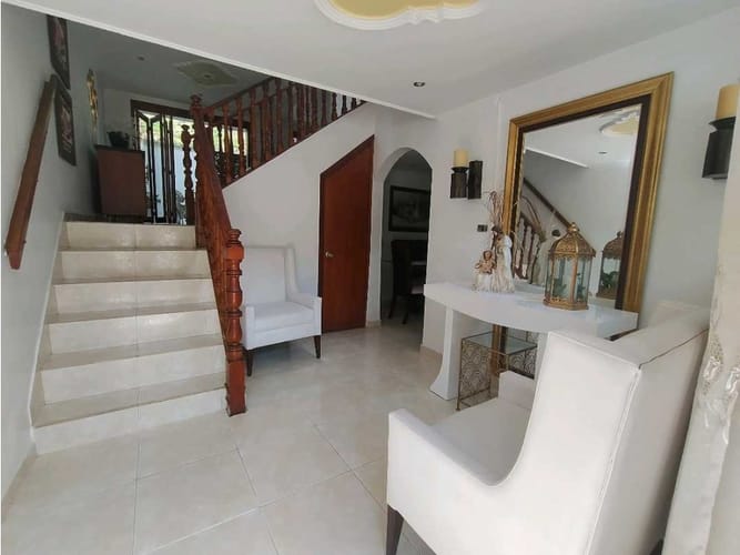 Casa de 3 alcobas en venta en Calasanz, Medellín, 88 m² · foto 20 de 23