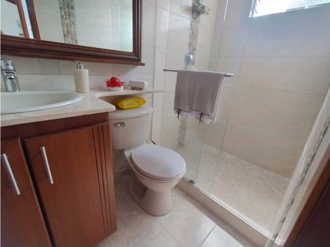 Casa de 3 alcobas en venta en Calasanz, Medellín, 88 m² · foto 21 de 23