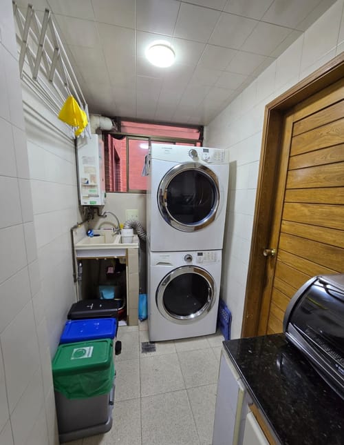Apartamento de 3 alcobas en venta en Chicó Navarra, Bogotá, 104 m² · foto 9 de 18