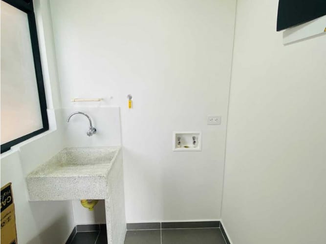 Apartamento de 3 alcobas en venta en Las Palmas, Medellín, 76 m² · foto 15 de 22