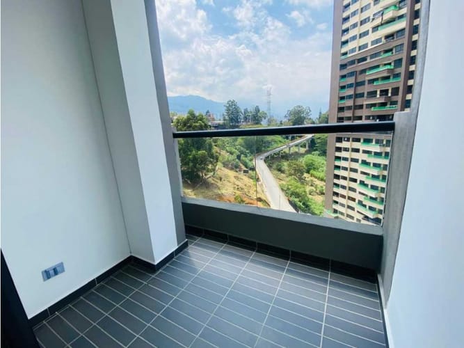 Apartamento de 3 alcobas en venta en Las Palmas, Medellín, 76 m² · foto 16 de 22