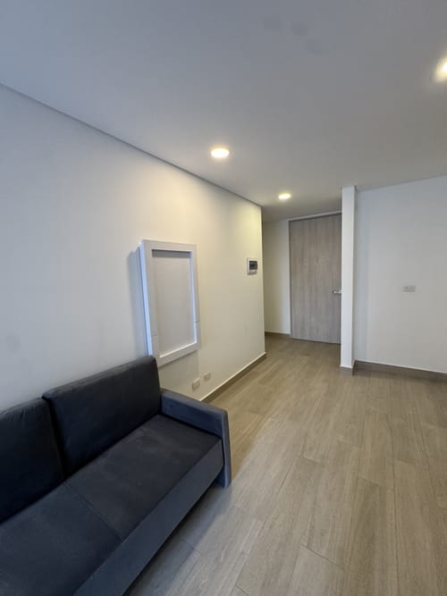 Apartamento de 1 alcoba en venta en La Perseverancia, Bogotá, 35 m² · foto 23 de 24