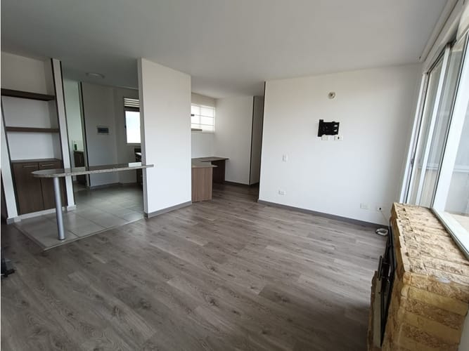 Apartamento de 3 alcobas en venta en Cr El Trebol Del Guali Et Ii, Mosquera, 79 m² · foto 2 de 23