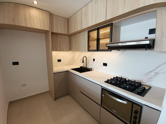 Apartamento de 3 alcobas en arriendo en La Ceja, 77 m² · foto 2 de 13
