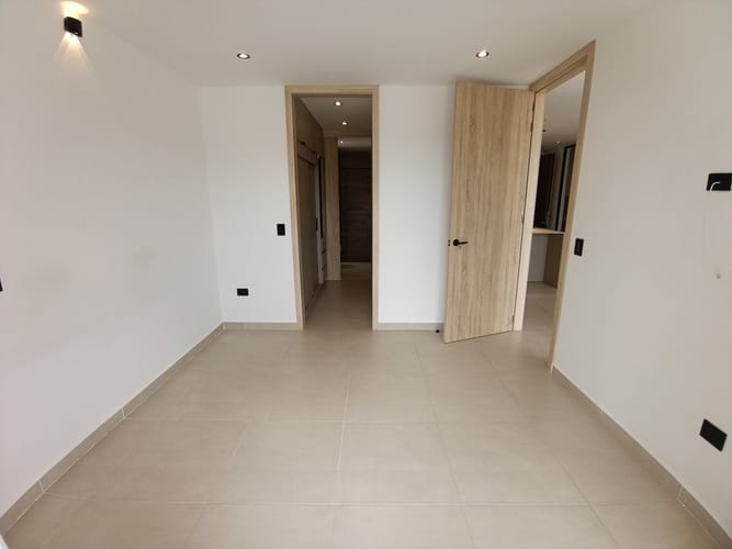 Apartamento de 3 alcobas en arriendo en La Ceja, 77 m² · foto 7 de 13