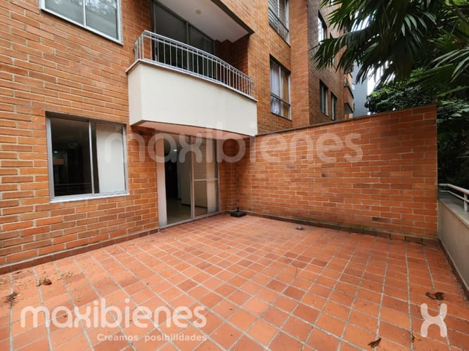 Apartamento de 2 alcobas en arriendo en Castropol, Medellín, 110 m² · foto 9 de 9