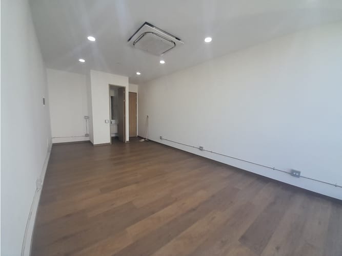 Oficina en venta en El Campestre, Medellín, 33 m² · foto 4 de 6