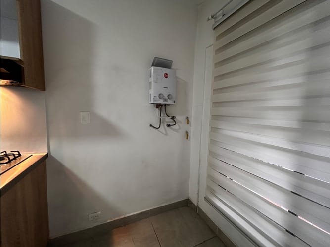 Apartaestudio en arriendo en Simon Bolivar, Medellín, 35 m² · foto 4 de 6
