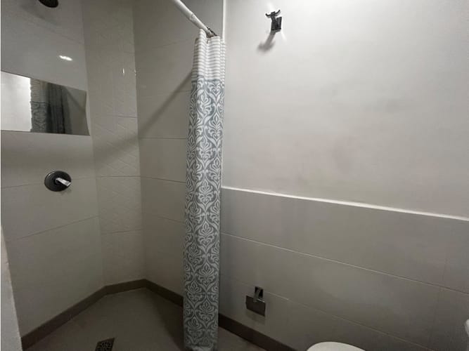 Apartaestudio en arriendo en Simon Bolivar, Medellín, 35 m² · foto 5 de 6