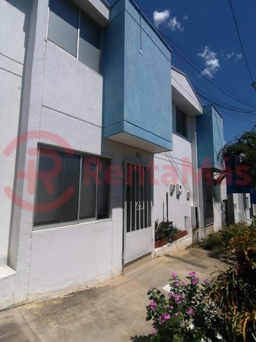 Casa de 3 alcobas en venta en Ub.Villas De Serranova, Villa del Rosario, 52 m² · foto 2 de 19