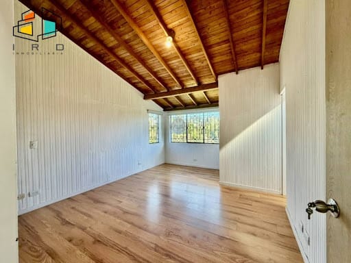 Casa de 4 alcobas en arriendo en Altos Del Poblado, Medellín, 185 m² · foto 7 de 24