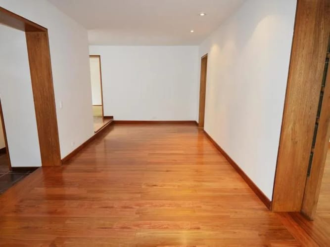 Casa de 3 alcobas en venta en Santa Ana, Bogotá, 450 m² · foto 12 de 17