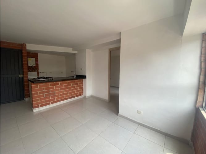 Apartaestudio en arriendo en Cristobal, Medellín, 32 m² · foto 2 de 6