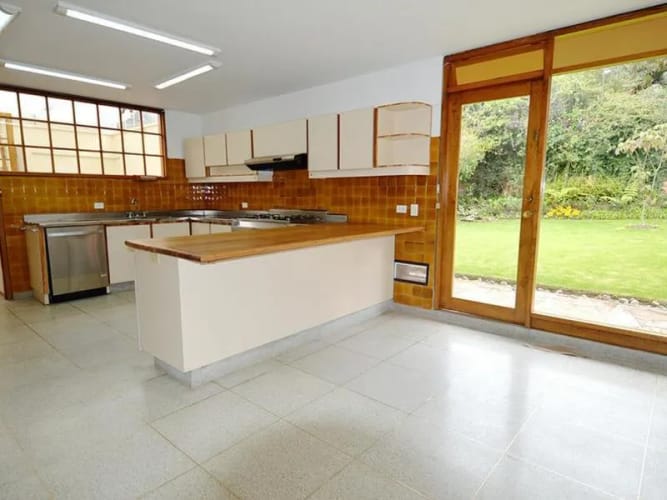 Casa de 3 alcobas en venta en Santa Ana, Bogotá, 450 m² · foto 6 de 17
