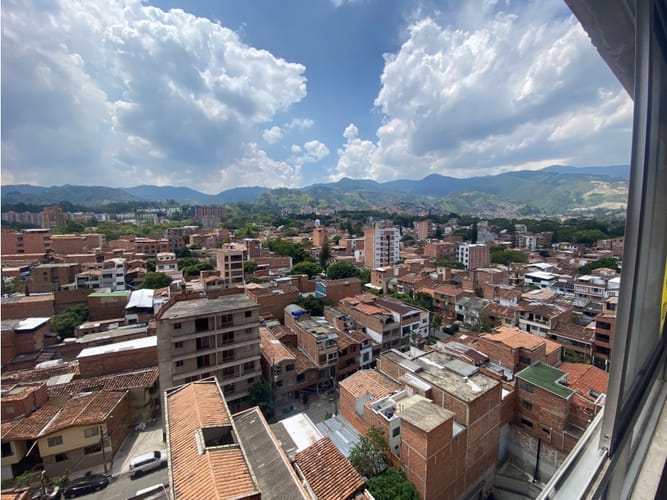 Apartaestudio en arriendo en Cristobal, Medellín, 32 m² · foto 6 de 6
