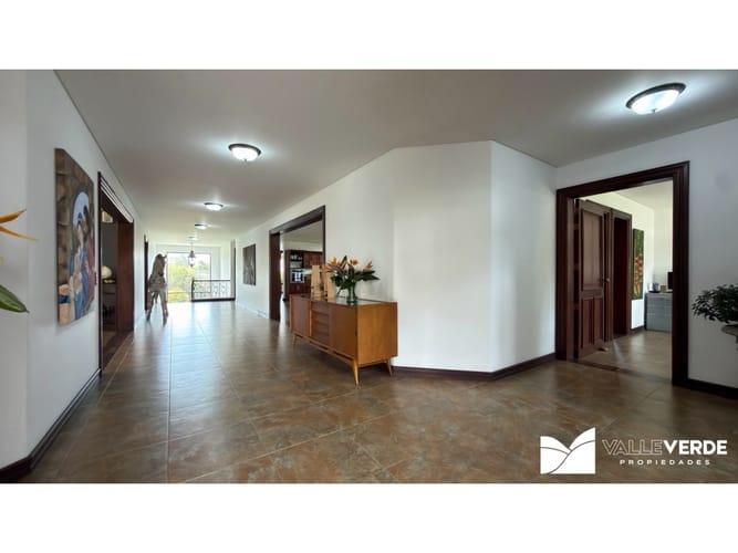 Casa de 5 alcobas en venta en Llano Grande, Rionegro, 800 m² · foto 4 de 24