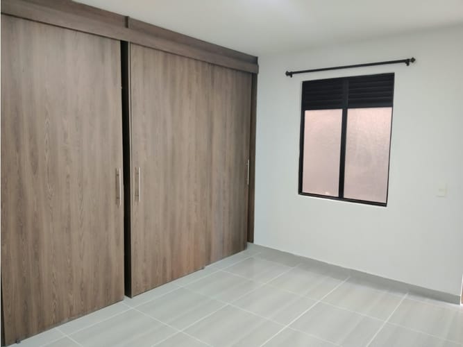 Apartamento de 3 alcobas en arriendo en Villanueva, Medellín, 96 m² · foto 4 de 14