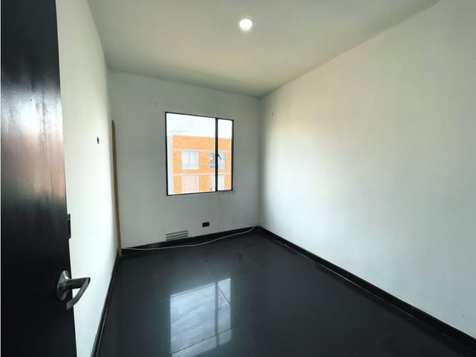 Apartamento de 3 alcobas en venta en Parque Campestre, Soacha, 60 m² · foto 8 de 18