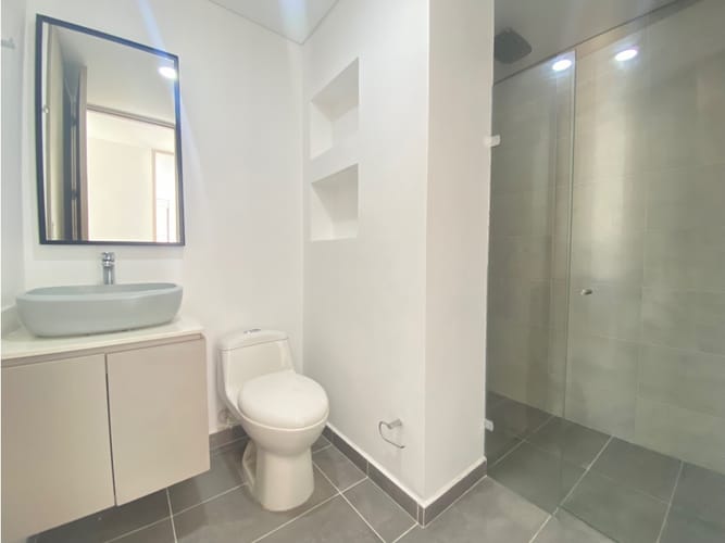 Apartamento de 3 alcobas en arriendo en La Castellana, Medellín, 91 m² · foto 9 de 13