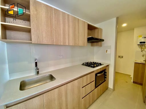 Apartamento de 3 alcobas en arriendo en Ciudad Del Río, Medellín, 92 m² · foto 3 de 24
