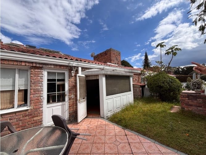 Casa de 3 alcobas en venta en Cedritos, Bogotá, 170 m² · foto 2 de 24