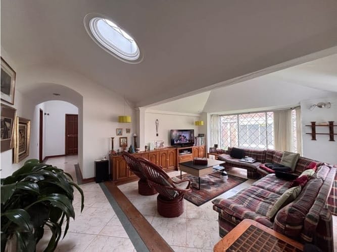 Casa de 3 alcobas en venta en Cedritos, Bogotá, 170 m² · foto 18 de 24