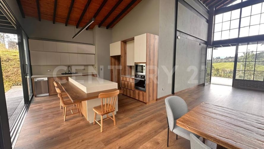 Casa de 3 alcobas en venta en Pantanillo, El Retiro, 282 m² · foto 6 de 24