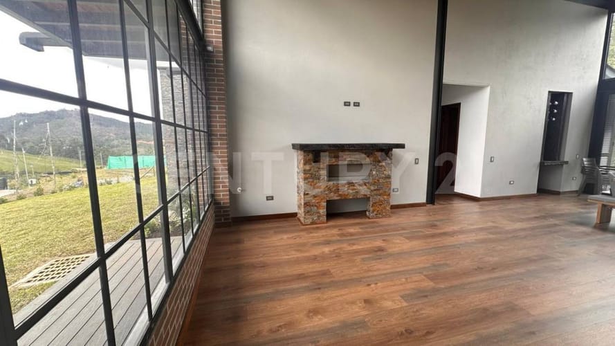 Casa de 3 alcobas en venta en Pantanillo, El Retiro, 282 m² · foto 8 de 24