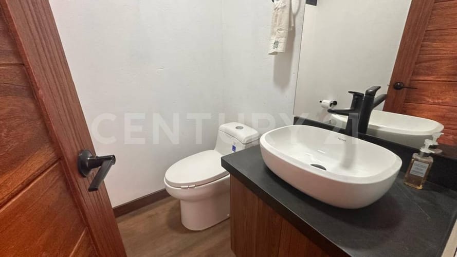 Casa de 3 alcobas en venta en Pantanillo, El Retiro, 282 m² · foto 14 de 24