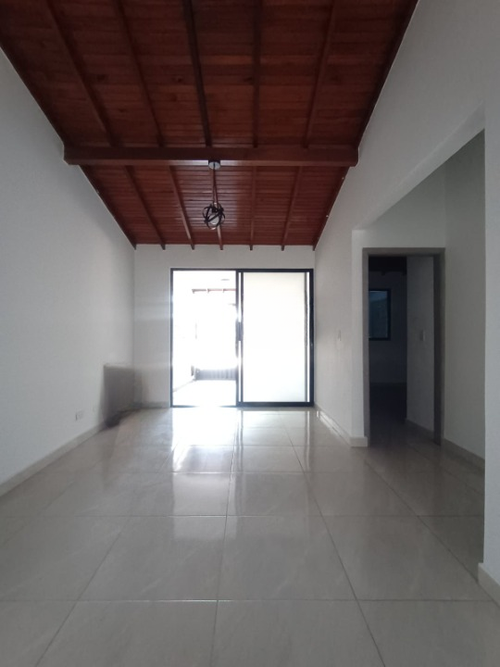 Casa de 3 alcobas en arriendo en Prados Del Este, Cúcuta, 102 m² · foto 4 de 14