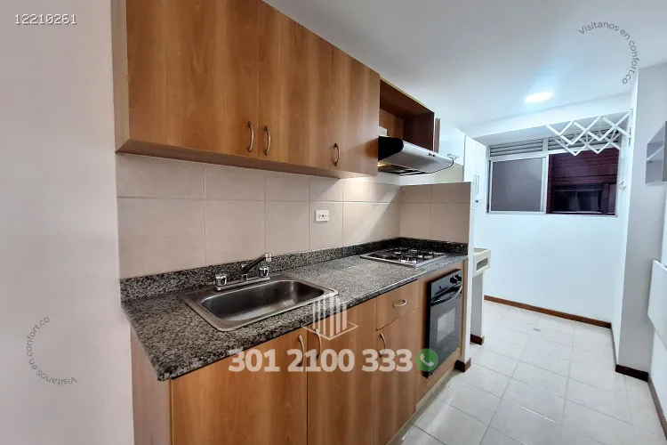 Apartamento de 2 alcobas en arriendo en Patio Bonito, Medellín, 85 m² · foto 9 de 24