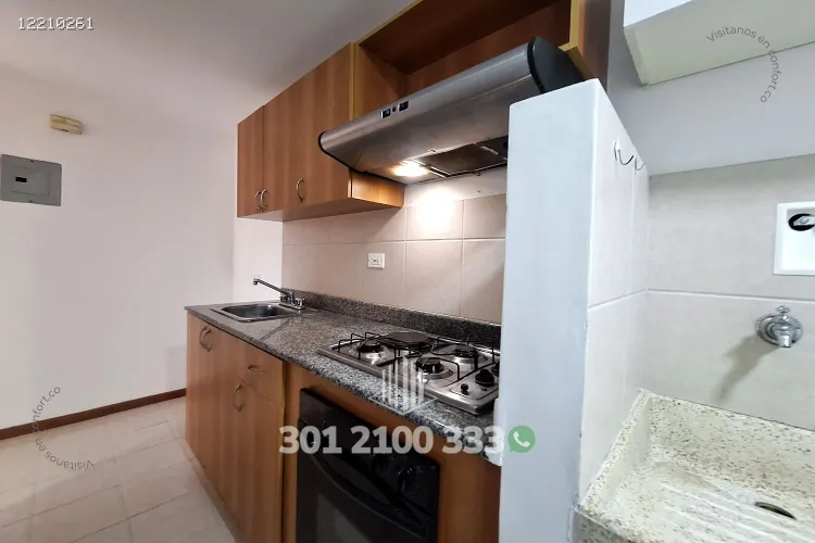 Apartamento de 2 alcobas en arriendo en Patio Bonito, Medellín, 85 m² · foto 11 de 24