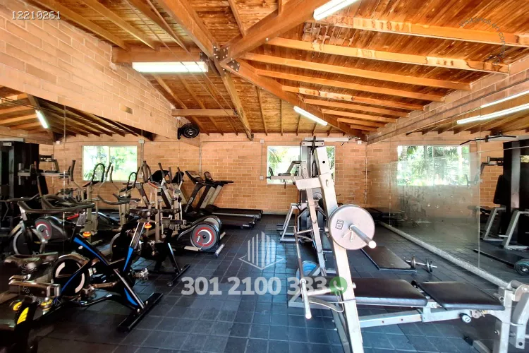 Apartamento de 2 alcobas en arriendo en Patio Bonito, Medellín, 85 m² · foto 22 de 24
