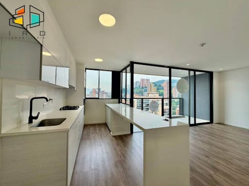 Apartamento de 2 alcobas en arriendo en Lalinde, Medellín, 95 m² · foto 7 de 24