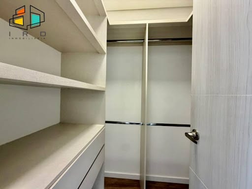 Apartamento de 2 alcobas en arriendo en Lalinde, Medellín, 95 m² · foto 19 de 24