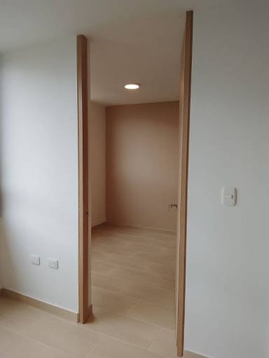 Apartamento de 2 alcobas en arriendo en Toberin, Bogotá, 42 m² · foto 5 de 9
