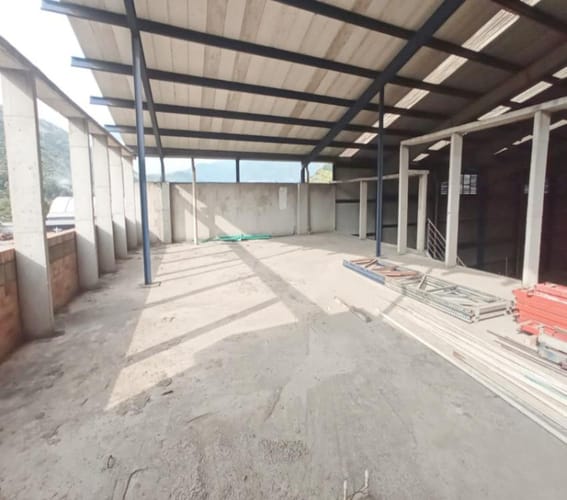 Bodega en arriendo en 12 De Octubre, Bucaramanga, 800 m² · foto 11 de 19
