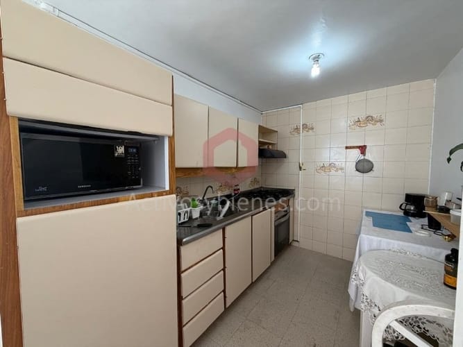 Casa de 5 alcobas en venta en Simon Bolivar, Medellín, 400 m² · foto 4 de 24