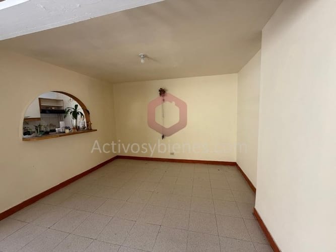 Casa de 5 alcobas en venta en Simon Bolivar, Medellín, 400 m² · foto 5 de 24