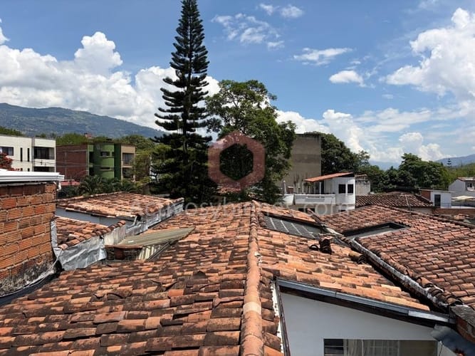 Casa de 5 alcobas en venta en Simon Bolivar, Medellín, 400 m² · foto 23 de 24