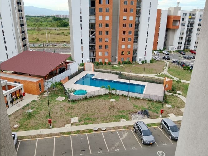 Apartamento de 2 alcobas en arriendo en Villa Fatima, Cali, 60 m² · foto 2 de 17