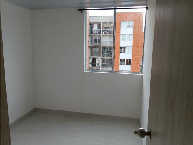 Apartamento de 2 alcobas en arriendo en Villa Fatima, Cali, 60 m² · foto 8 de 17