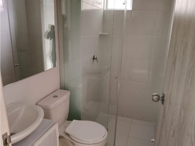 Apartamento de 2 alcobas en arriendo en Villa Fatima, Cali, 60 m² · foto 10 de 17
